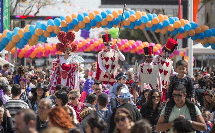ISRAEL-RELIGION-JEWISH-PURIM