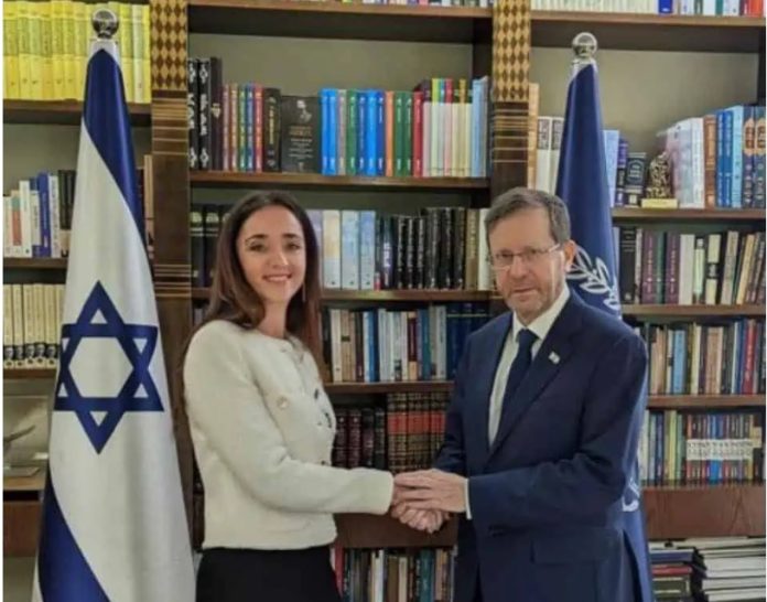 La_président_de_l_OJE_Muriel_Ouaknine_Melki.pg