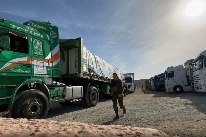 trucks-crossing-1320x880