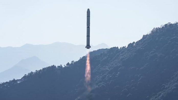 Lancement-du-satellite-chinois-Einstein-Probe-le-9-janvier-2024-a-Xichang-en-Chine-1781592