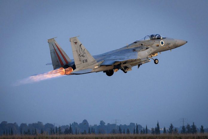 Israeli-Air-Force-Jet-1320x880