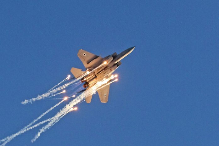 f15