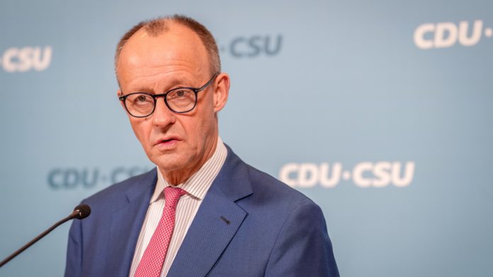Sitzungen und Statements der Bundestagsfraktionen