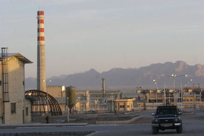 Iranian President Tours Nuclear Facilities